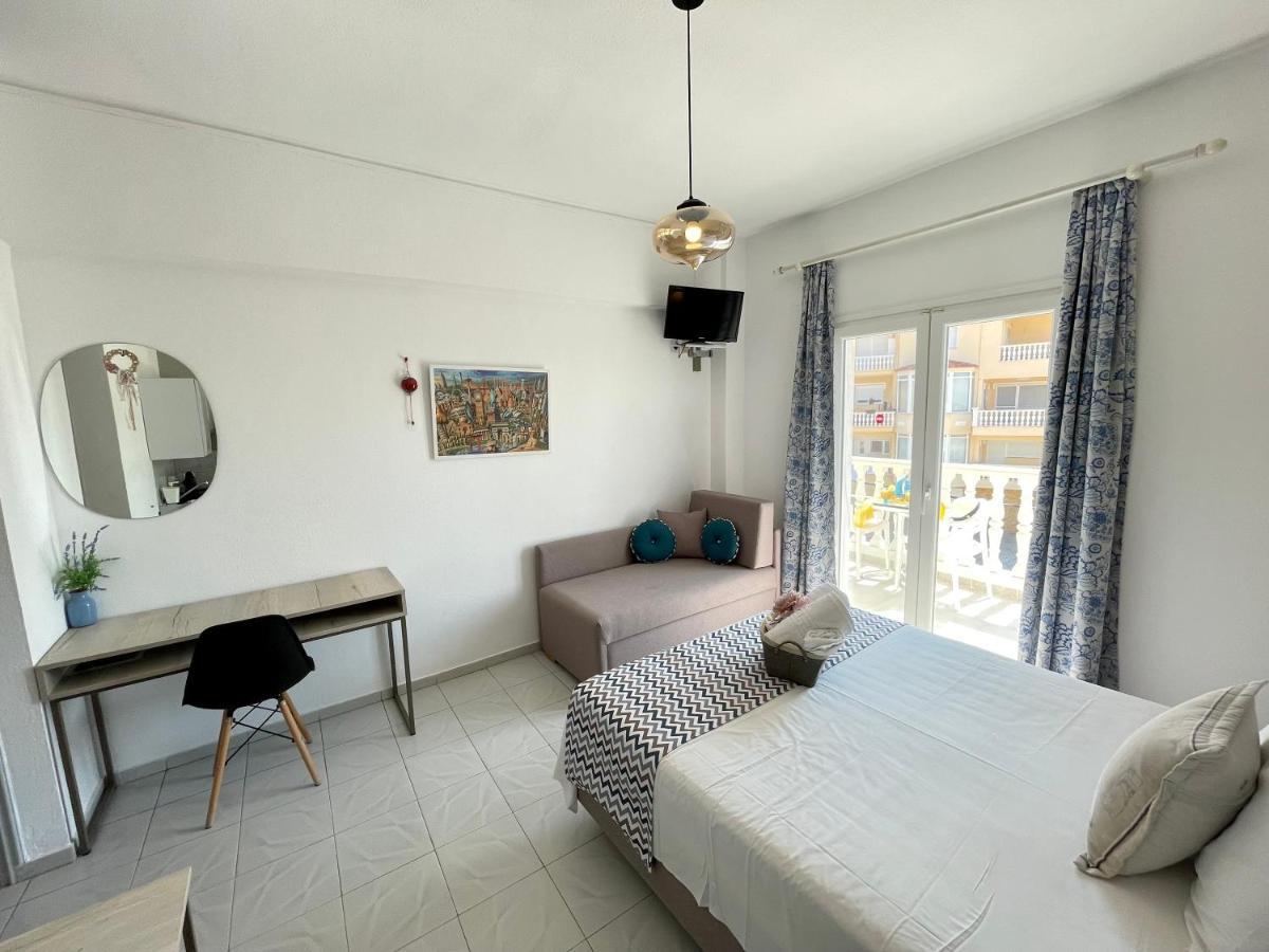 Vana Studios & Apartments 리메나리아 외부 사진